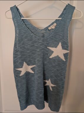LA MIEL Blue Knit Tank with White Star Motif